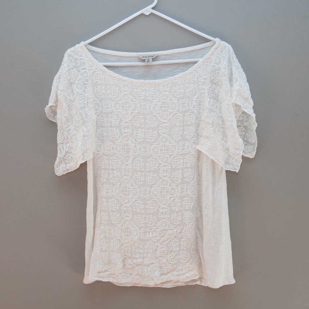 Lucky Brand Off White Flutter Sleeve Embroidered Shirt Short Sleeve Medium
